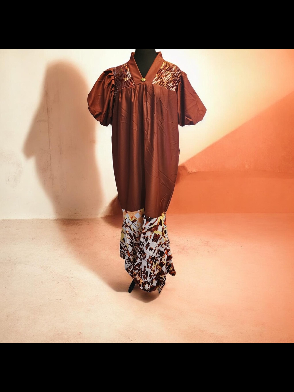 Brown Women's Two-Piece Caftan Set - Fashionable Printed Skirt